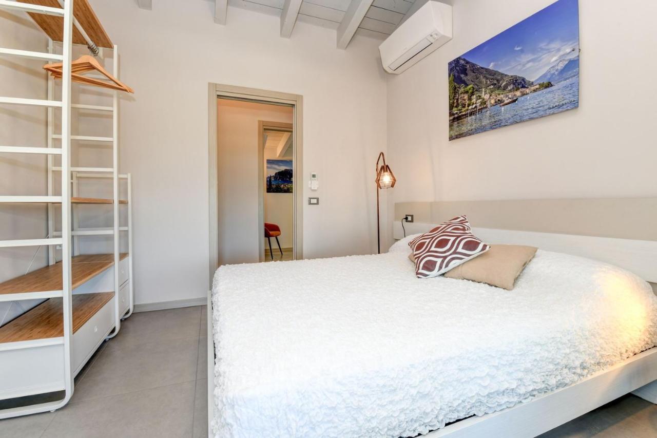 Gardaliva 5 Apartment Manerba del Garda Exterior photo